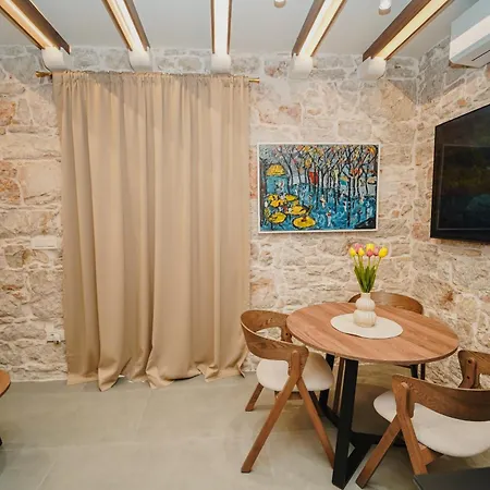 Harbour Deluxe زادار